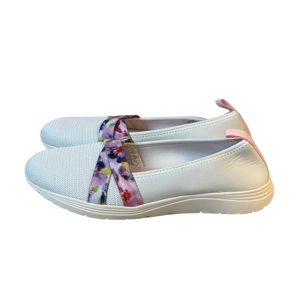 Easy Spirit  White Floral Comfort Lightweight Lorie2 Slip On Shoes Size 7.5M - Picture 1 of 13